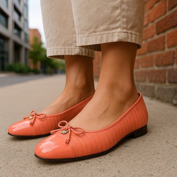 Tory Burch Ballet Flats Cap Toe Coral Crush Leather Gold Logo Bow Quilted 8.5 M